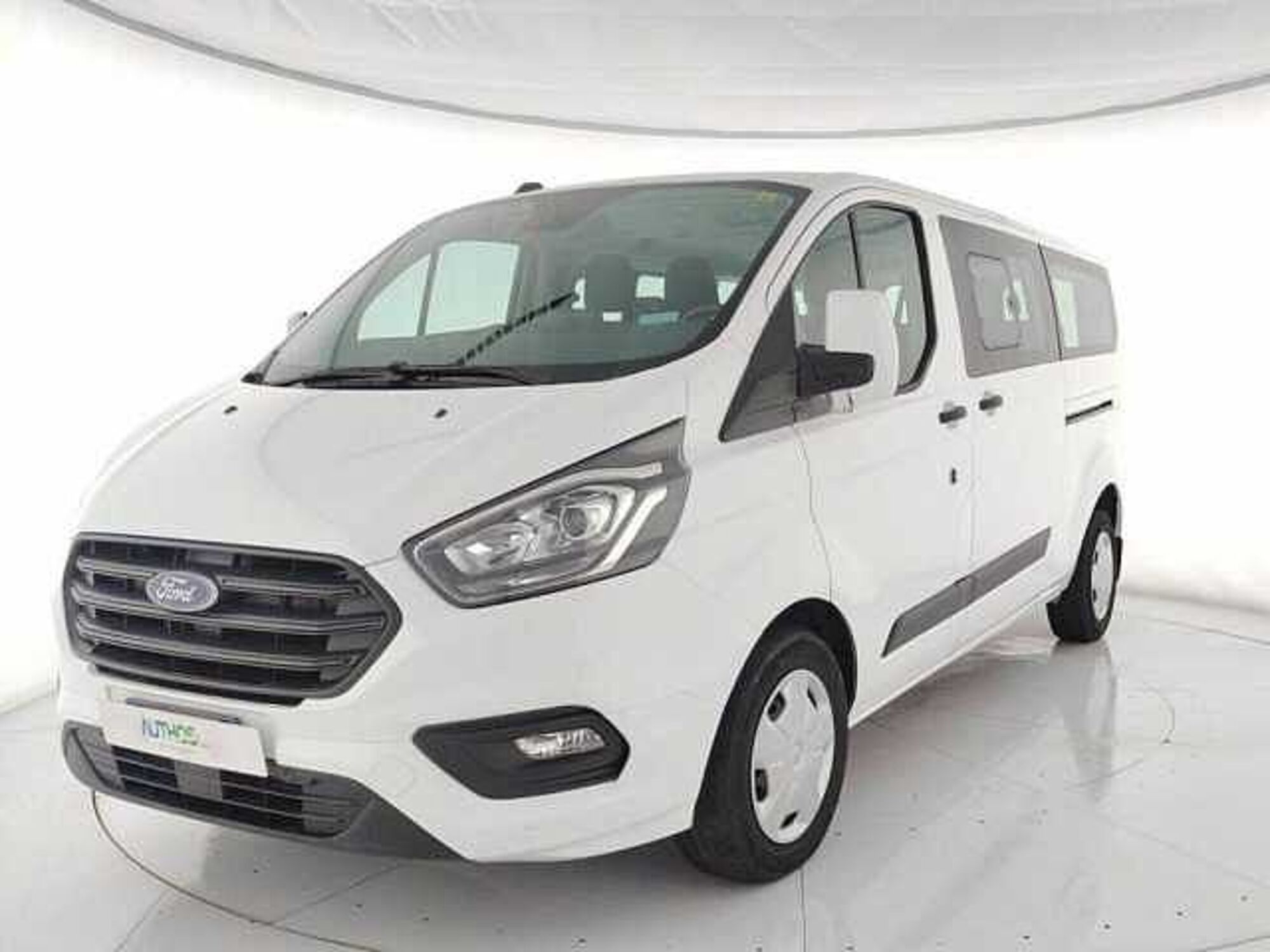 Ford Transit Custom Furgone 320 2.0 TDCi 130 PC Combi Trend  del 2021 usata a Torino