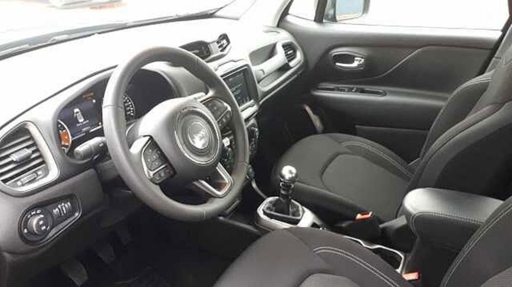 Jeep Renegade usata a Milano (9)