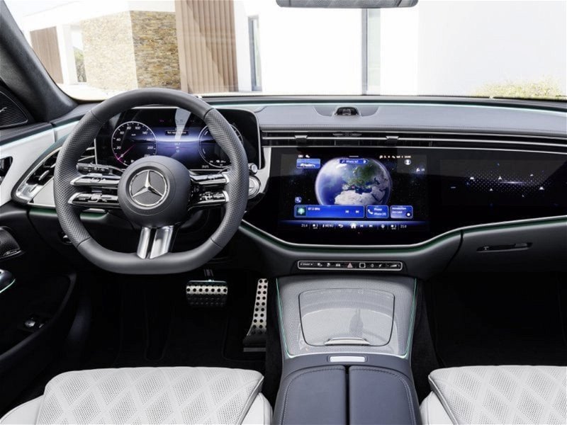 Mercedes-Benz Classe E Station Wagon SW 220 d Advanced 4matic auto nuova