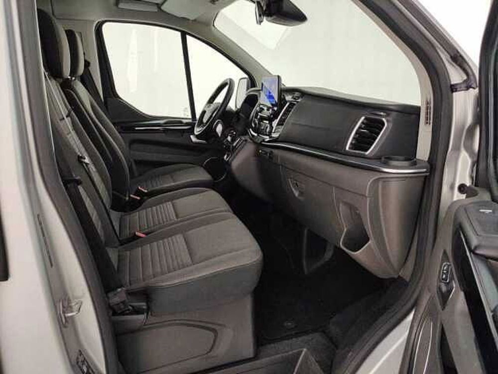 Ford Tourneo Custom usata a Torino (19)