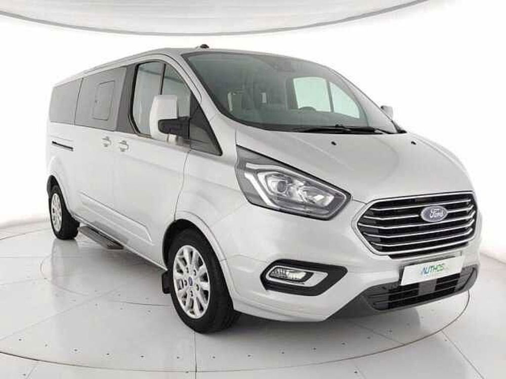 Ford Tourneo Custom 320 2.0 TDCi 130CV aut. PC Titanium  del 2022 usata a Torino (2)