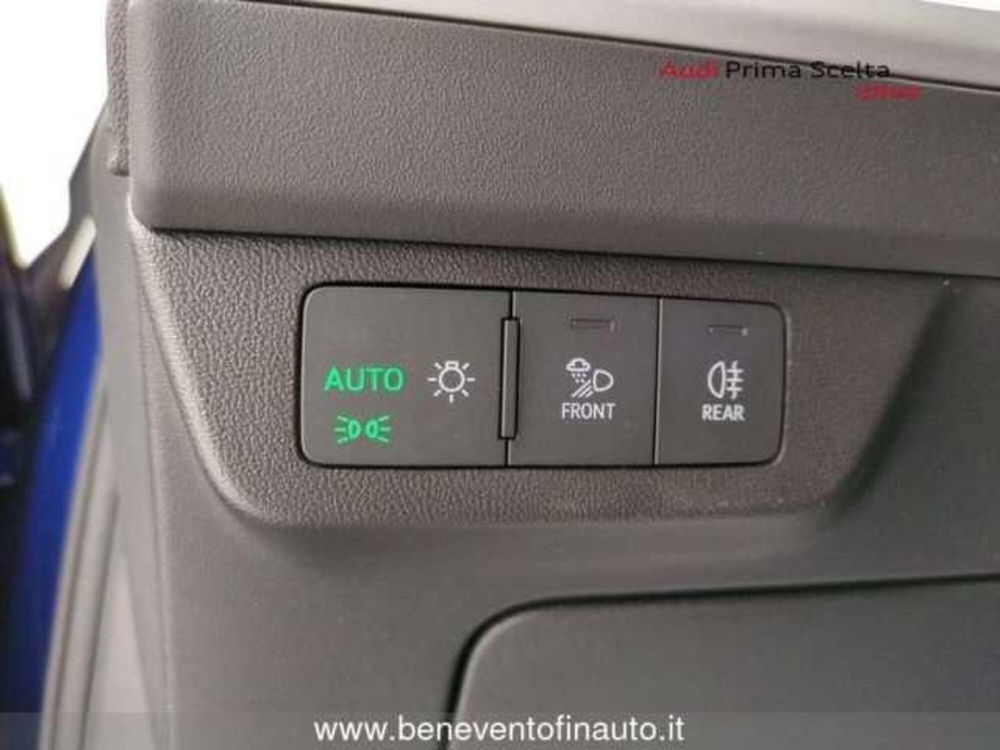 Audi Q4 Sportback usata a Avellino (14)