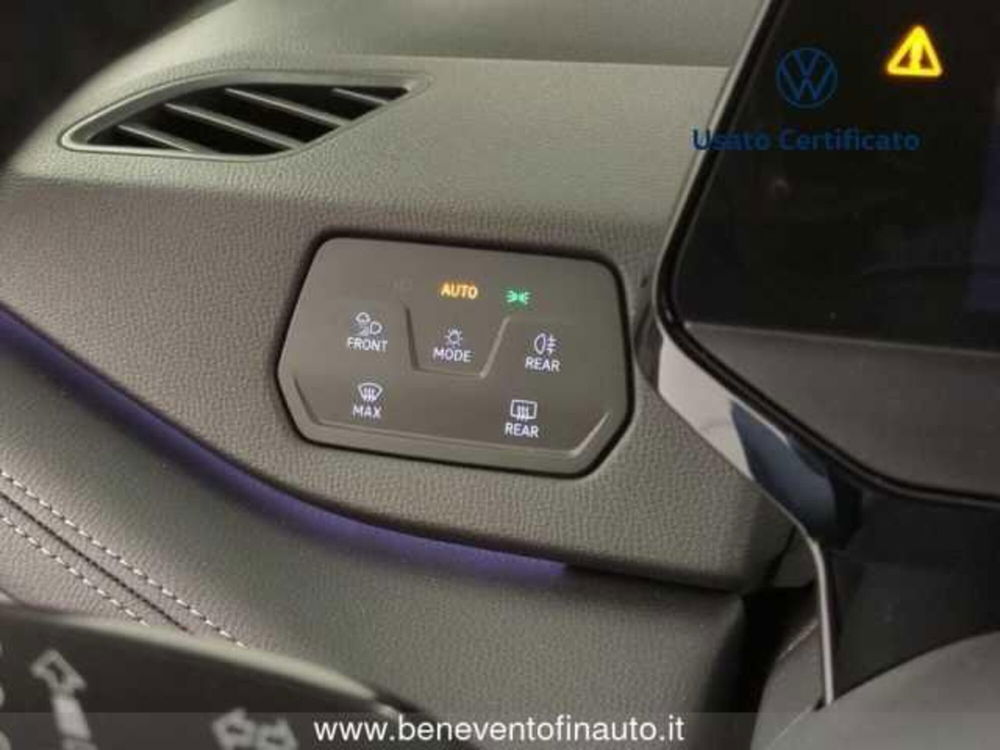 Volkswagen ID.3 nuova a Avellino (16)