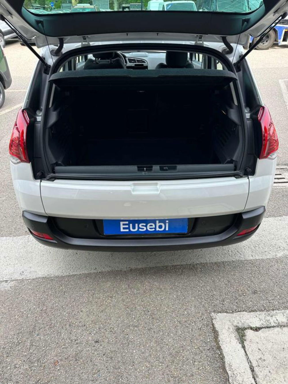 Peugeot 3008 usata a Pesaro-Urbino (9)