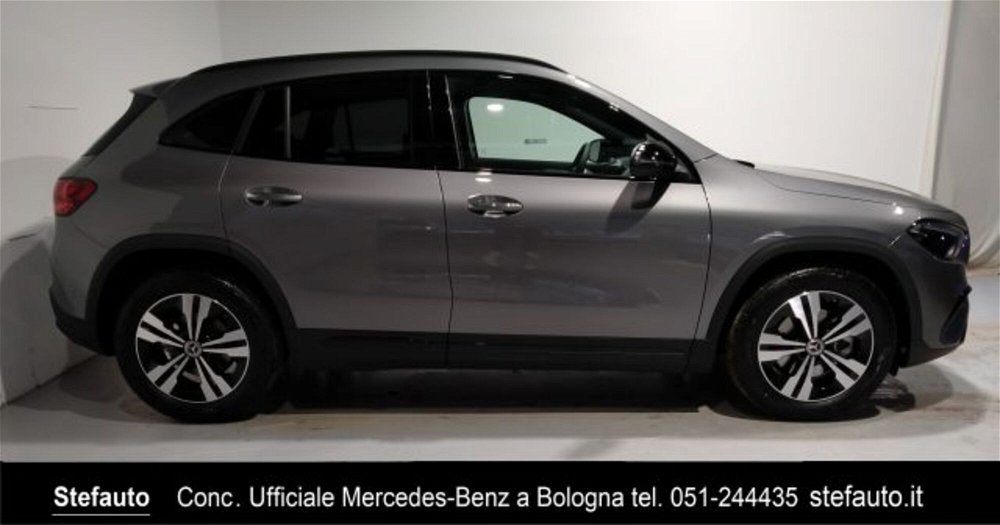 Mercedes-Benz GLA SUV 180 d Automatic Progressive Advanced Plus nuova a Castel Maggiore (3)