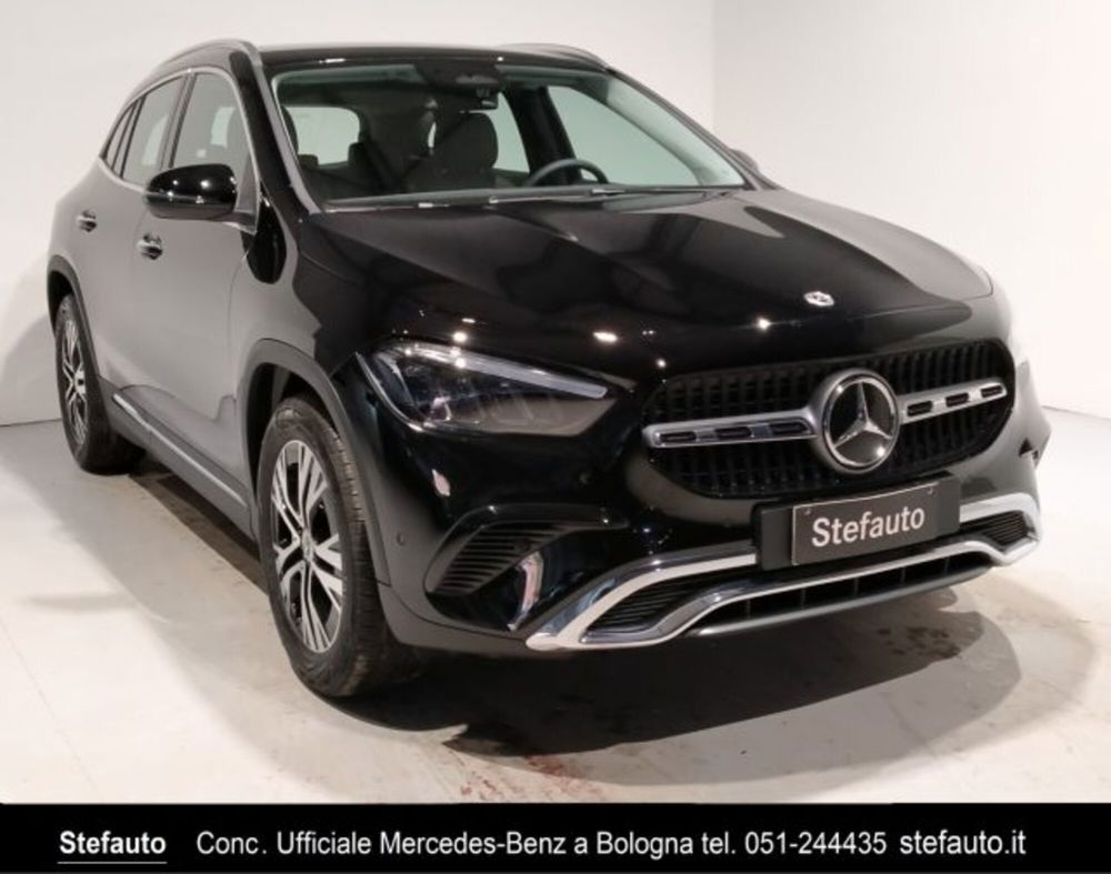 Mercedes-Benz GLA SUV nuova a Bologna