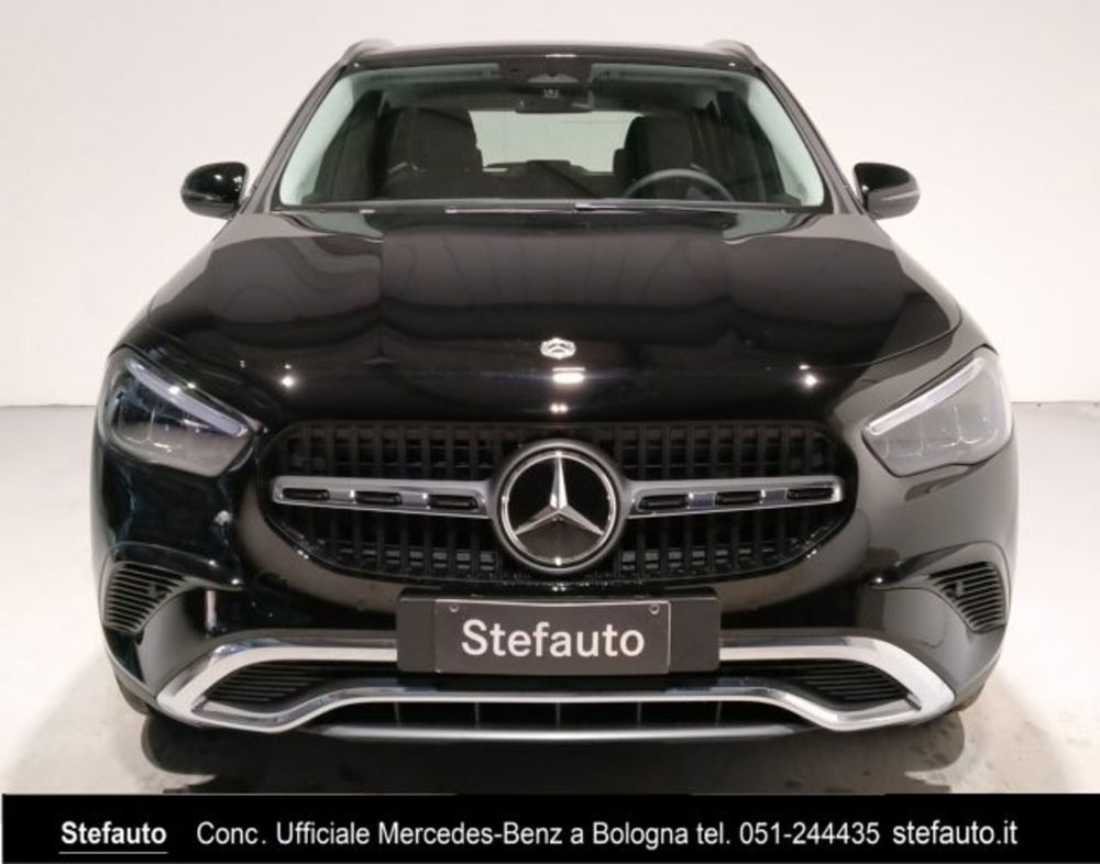 Mercedes-Benz GLA SUV nuova a Bologna (4)