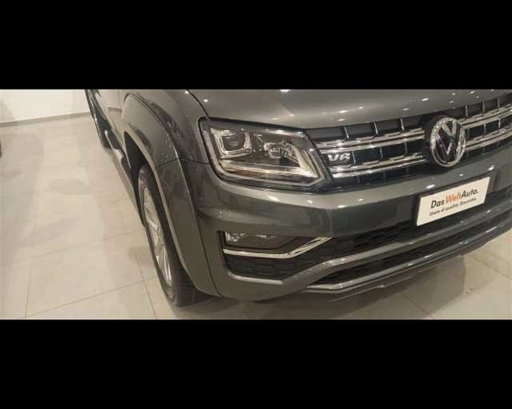 Volkswagen Veicoli Commerciali Amarok 3.0 V6 TDI 258CV 4MOT. BMT perm. aut. D.C. Highline  del 2020 usata a Pozzuoli (4)