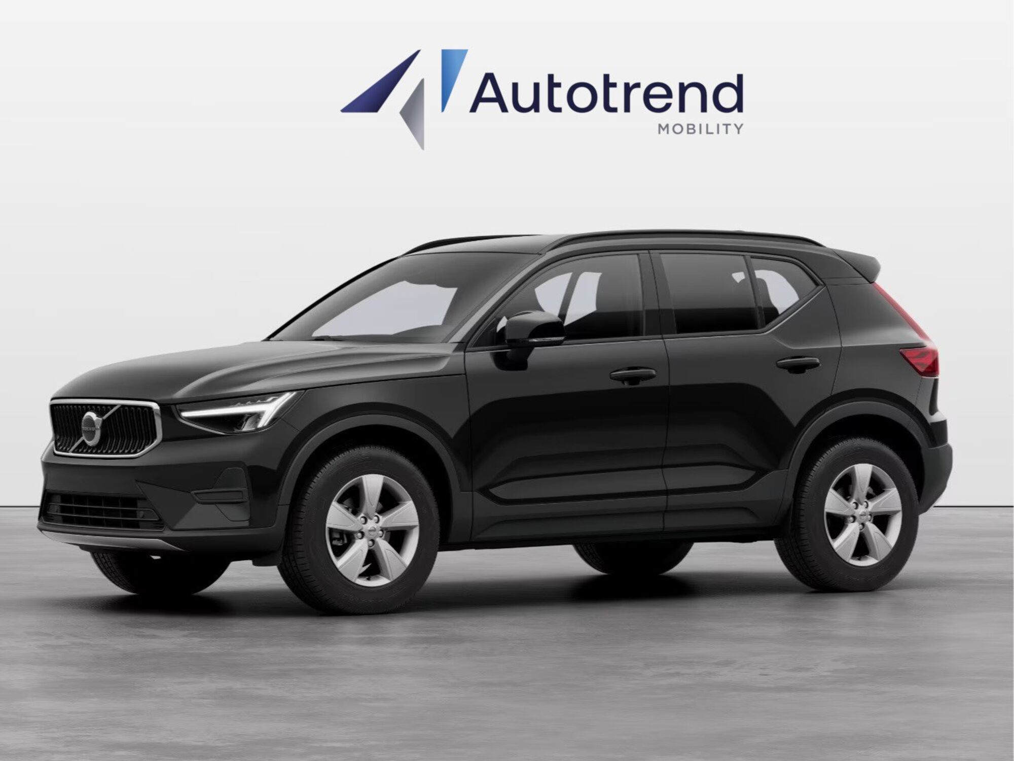 Volvo XC40 B3 automatico Essential  nuova a Bari