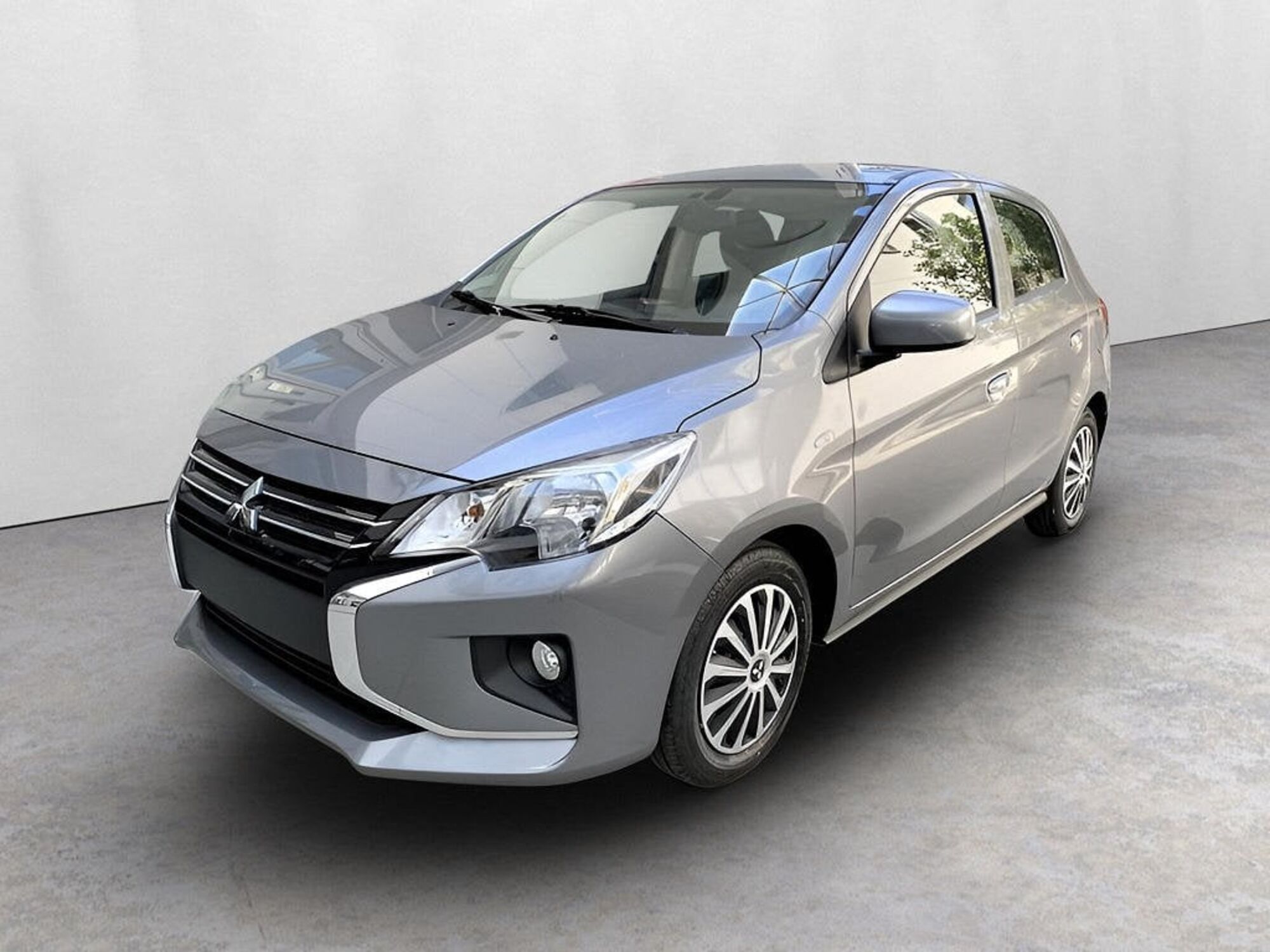 Mitsubishi Space Star 1.2 Intense SDA  nuova a Bari