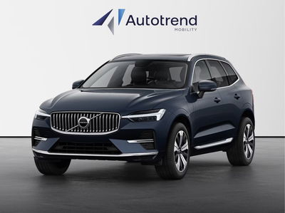 Volvo XC60 T6 Recharge AWD Plug-in Hybrid automatico Plus Bright nuova a Bari