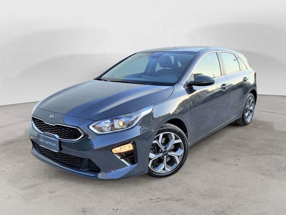 Kia Ceed 1.6 CRDi 136 CV MHEV DCT 5p. Style del 2021 usata a Bari