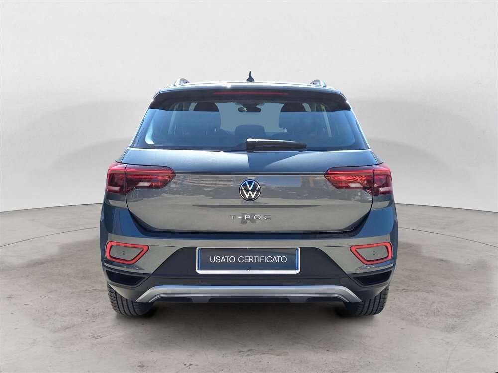 Volkswagen T-Roc 1.0 TSI Life del 2022 usata a Bari (4)
