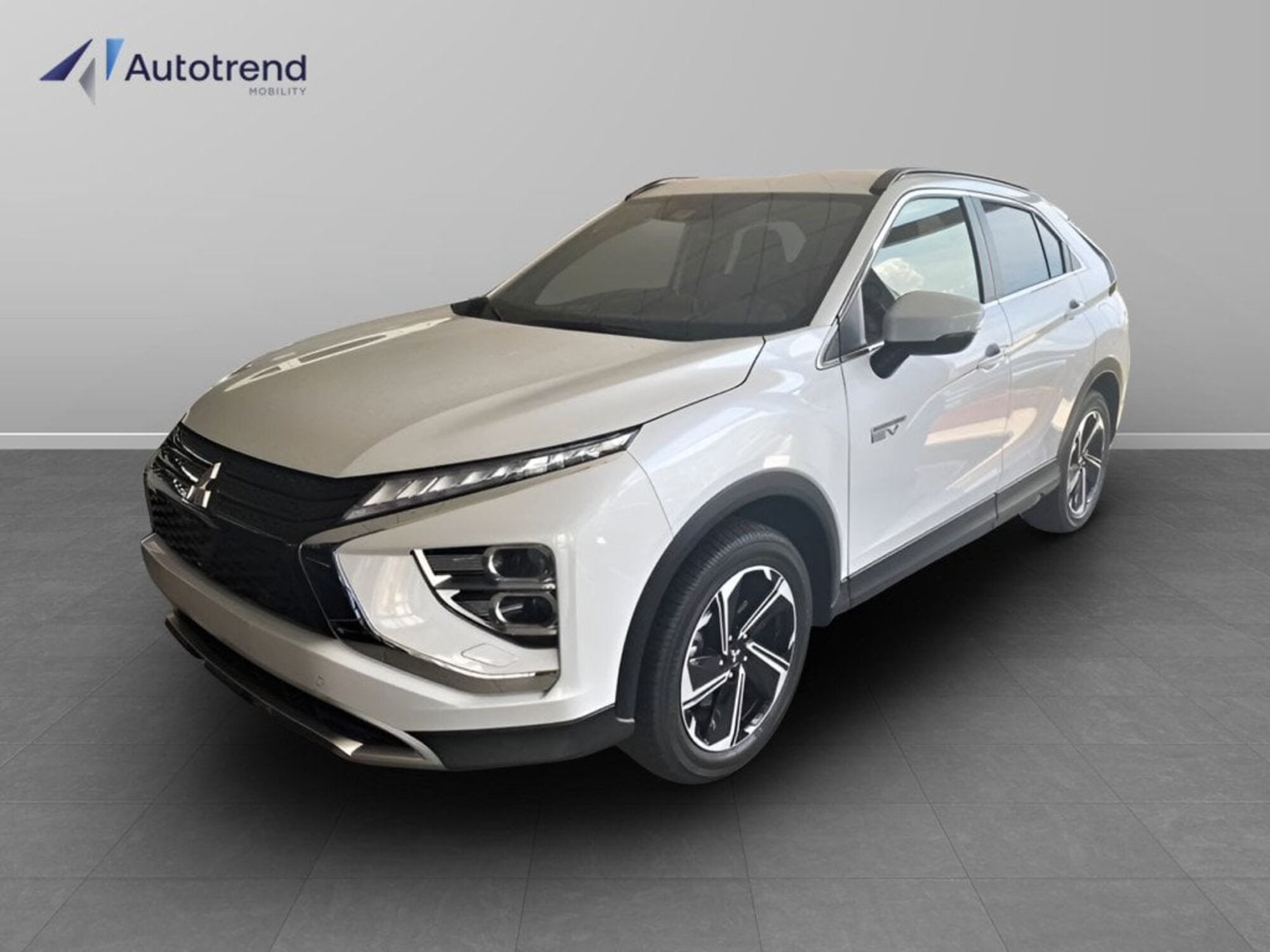 Mitsubishi Eclipse Cross 2.4 MIVEC 4WD PHEV Diamond SDA Pack 0 nuova a Bari