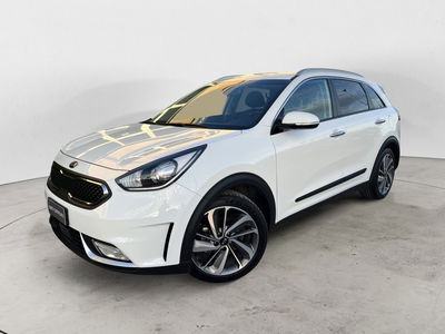 Kia Niro 1.6 gdi hev Style 129cv dct del 2020 usata a Bari