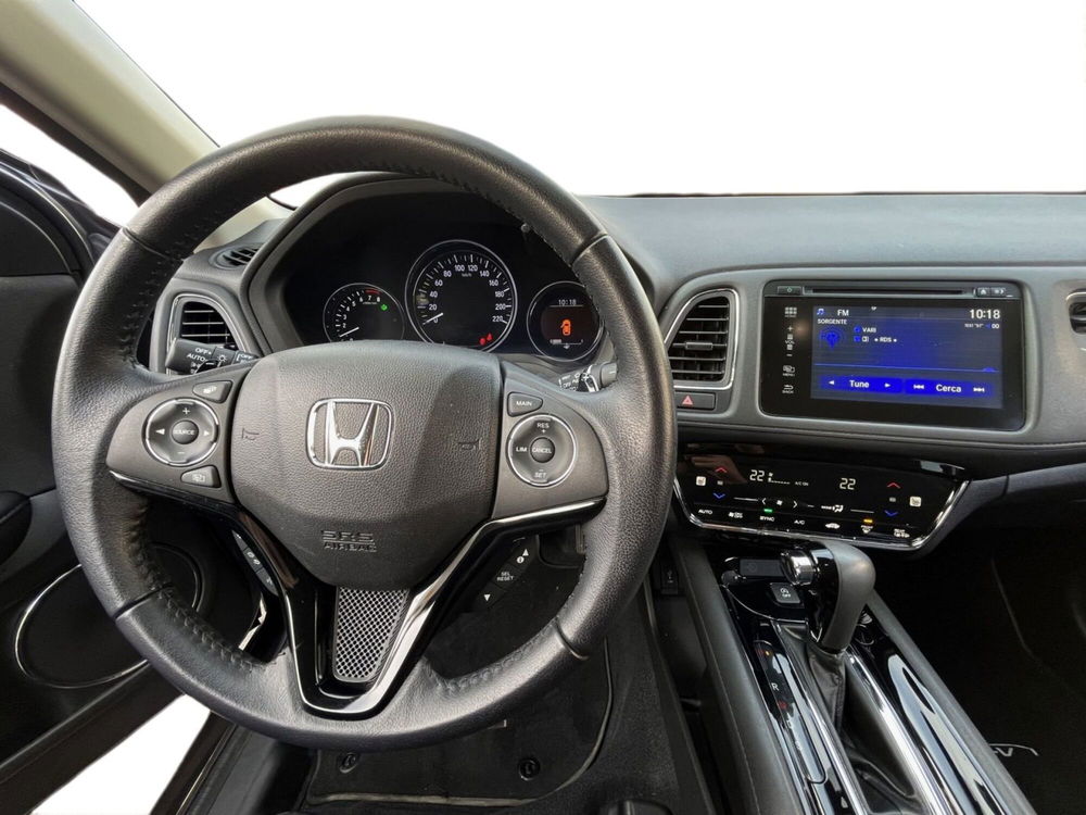 Honda HR-V usata a Bari (9)