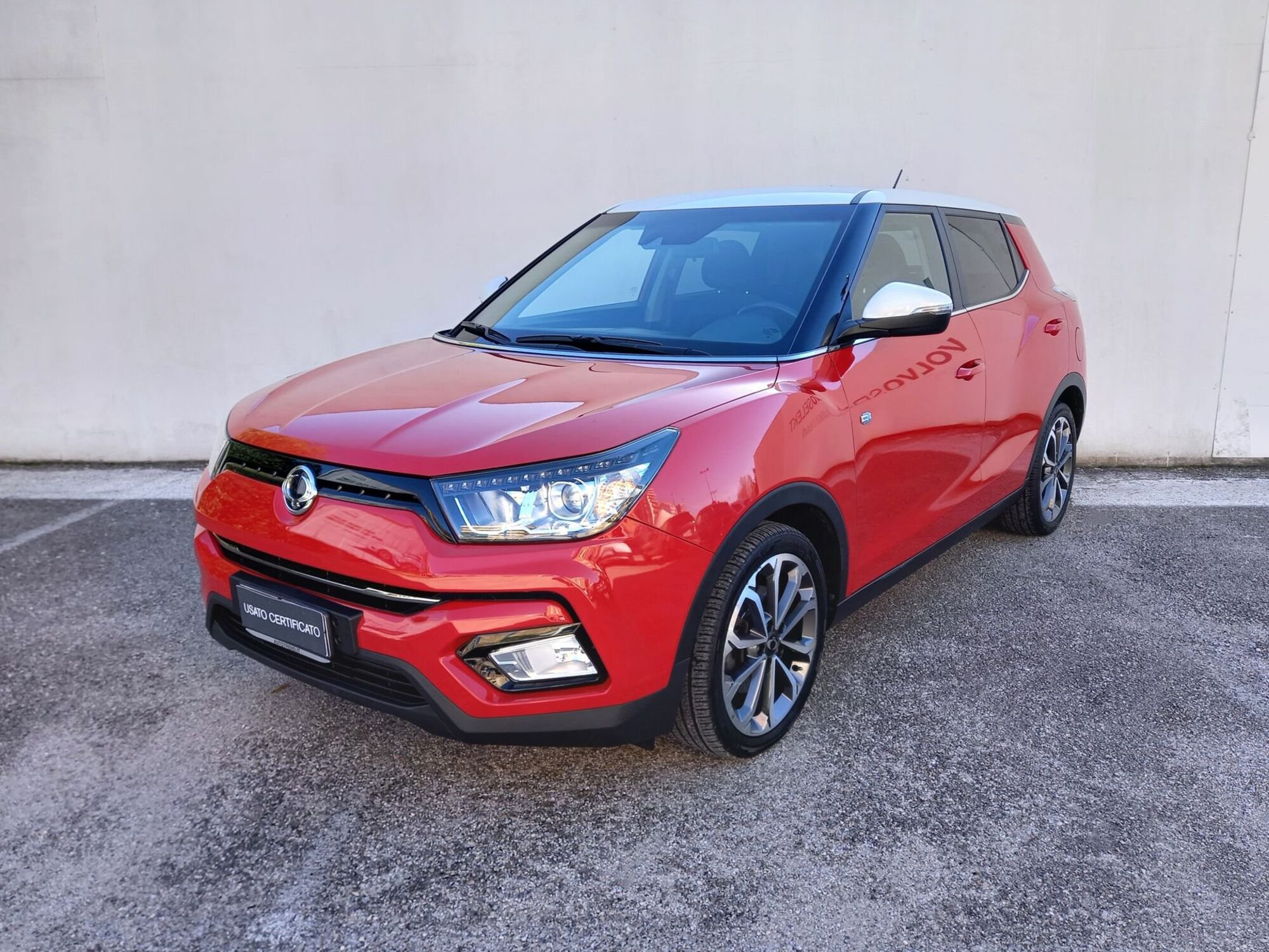 Ssangyong Tivoli 1.6d 2WD Be Visual Cool  del 2018 usata a Bari