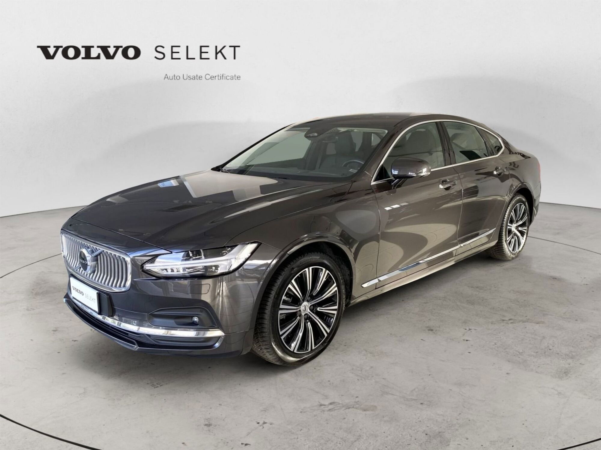 Volvo S90 B5 (d) AWD Geartronic Inscription del 2022 usata a Bari