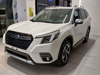 Subaru Forester 2.0 e-Boxer MHEV CVT Lineartronic Premium  nuova a Bari