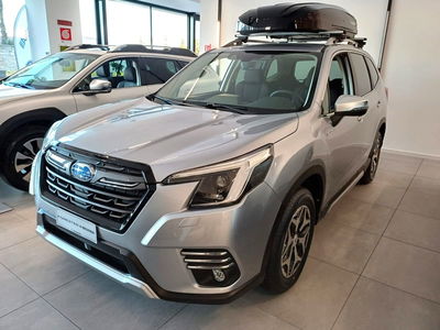 Subaru Forester 2.0 e-Boxer MHEV CVT Lineartronic Style  nuova a Bari