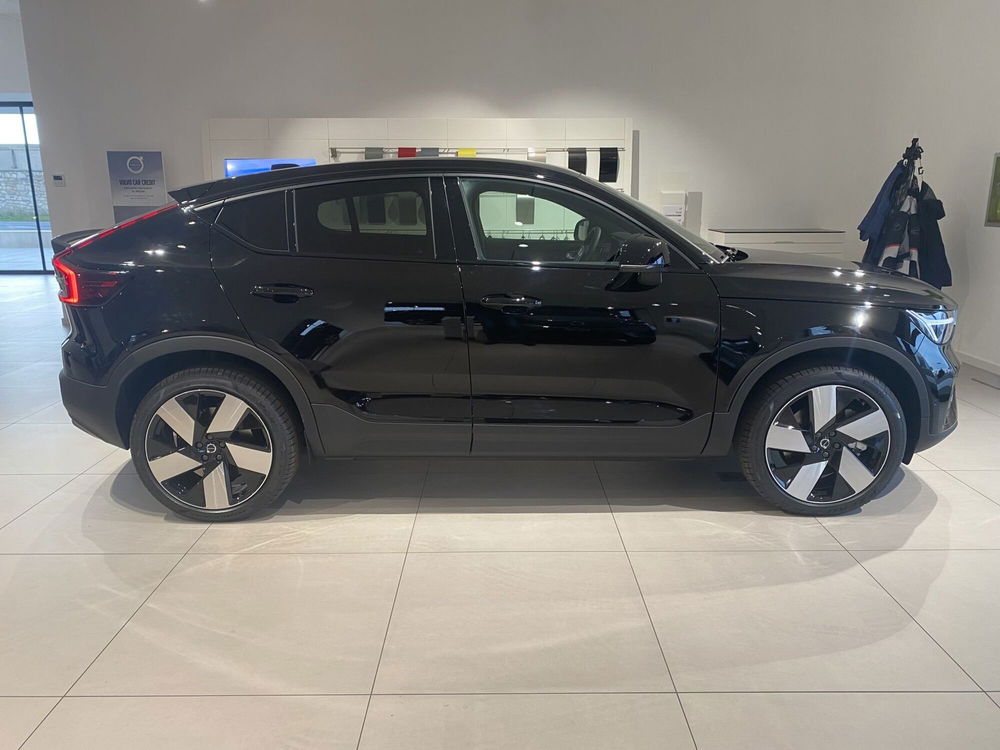 Volvo C40 nuova a Bari (5)