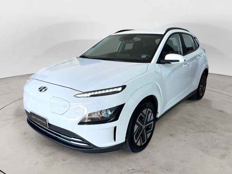 Hyundai Kona EV 39 kWh XTech City del 2021 usata a Bari