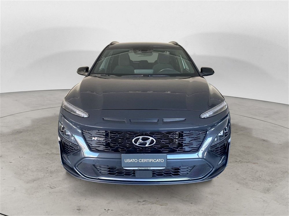 Hyundai Kona 1.6 CRDI Hybrid 48V iMT NLine del 2021 usata a Bari (3)