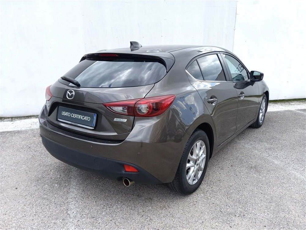 Mazda Mazda3 1.5 Skyactiv-G Evolve  del 2013 usata a Bari (2)