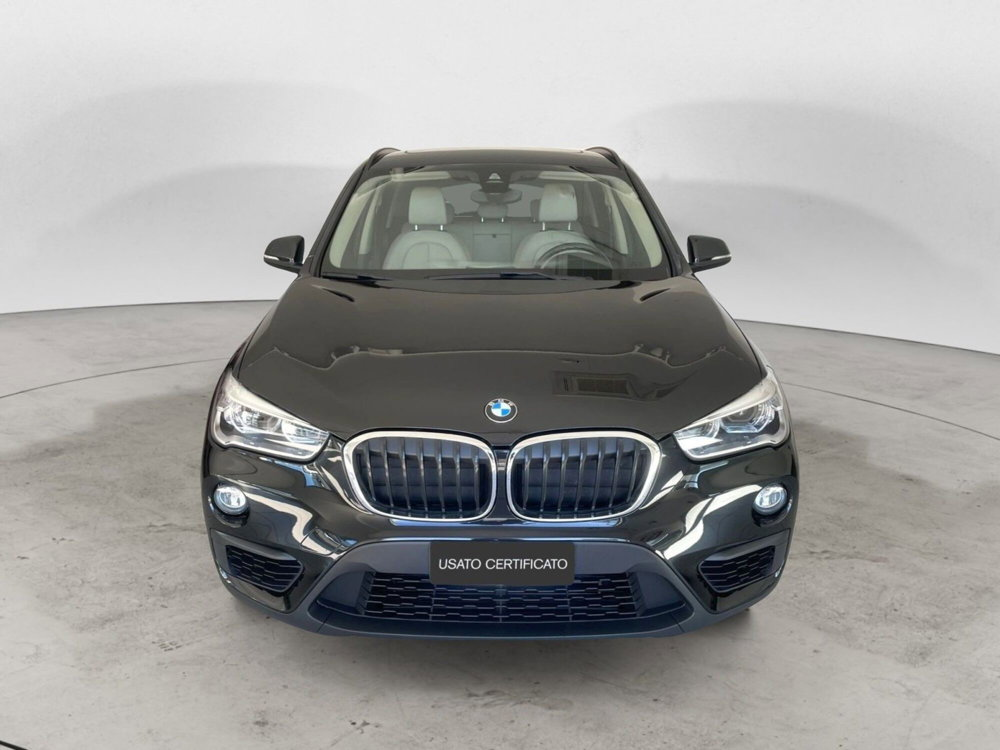 BMW X1 sDrive16d Advantage  del 2019 usata a Bari (3)