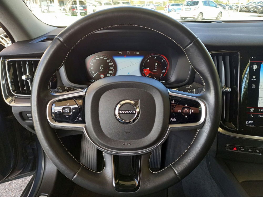 Volvo V60 usata a Bari (8)