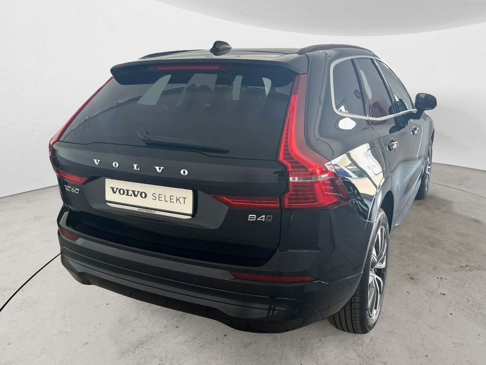 Volvo XC60 usata a Bari (2)