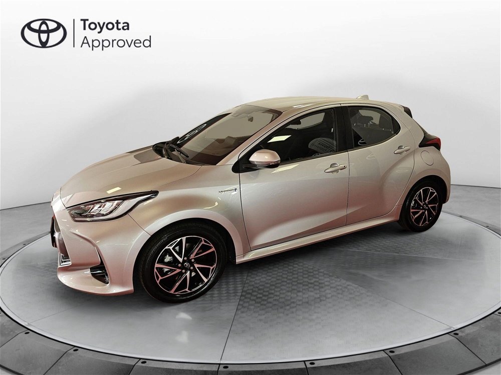 Toyota Yaris 1.5 Hybrid 5 porte Trend del 2020 usata a Messina (3)