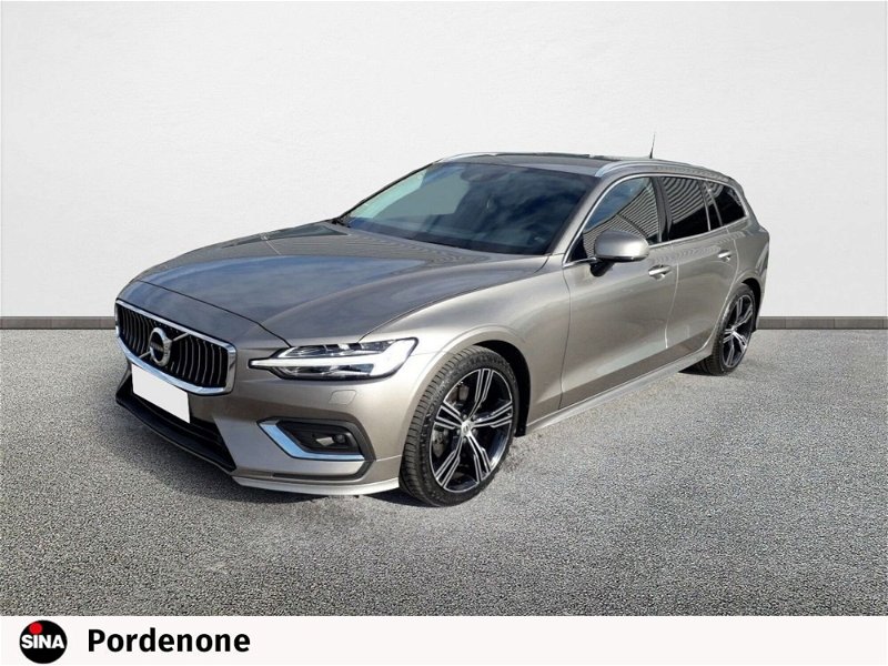 Volvo V60 D4 Geartronic Inscription  del 2019 usata a Pordenone