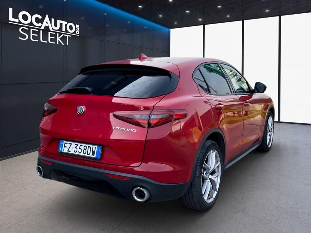Alfa Romeo Stelvio Stelvio 2.2 t Sprint rwd 160cv auto del 2019 usata a Torino (4)