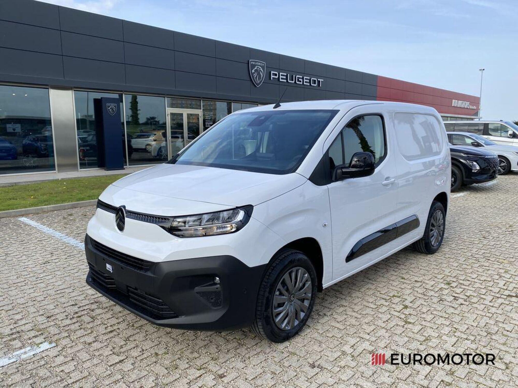 Citroen Berlingo Furgone BlueHDi 100 Van M Control  nuova a Modugno