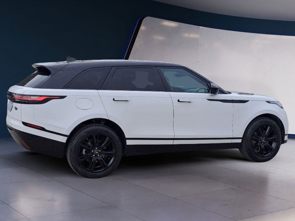 Land Rover Range Rover Velar (2017-->>) del 2021 usata a Montesilvano (5)