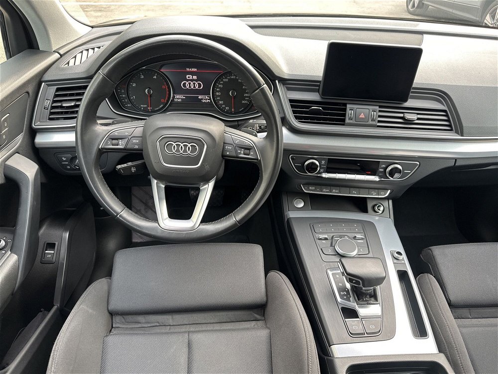 Audi Q5 35 TDI S tronic Business Sport del 2020 usata a Prato (3)