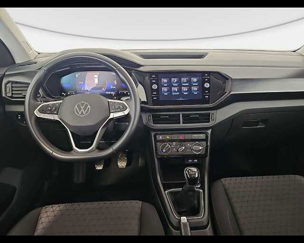 Volkswagen T-Cross usata a Roma (13)