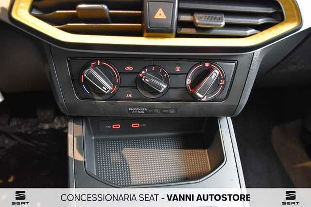 SEAT Ibiza nuova a Verona (12)