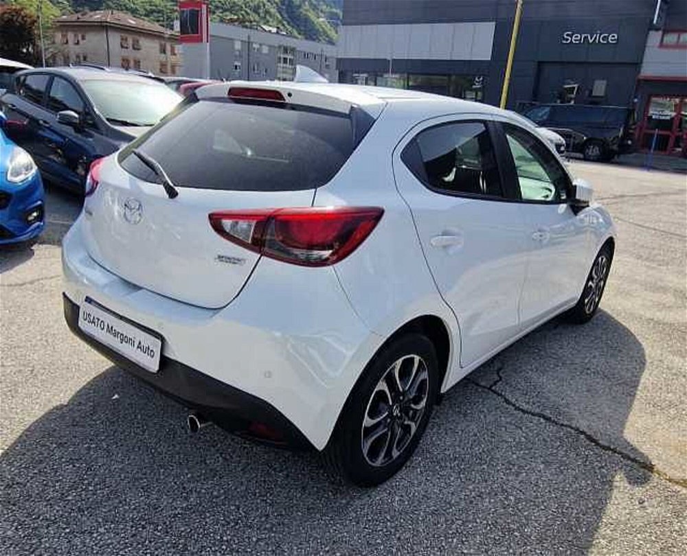 Mazda Mazda2 1.5 Skyactiv-D 105 CV Exceed  del 2018 usata a Trento (5)