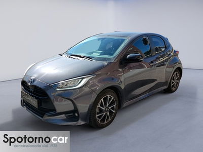 Toyota Yaris 1.5 Hybrid 5 porte Lounge del 2021 usata a Sesto San Giovanni