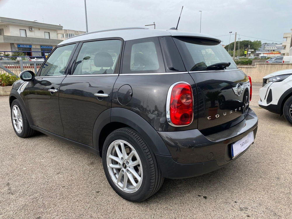 MINI Mini Countryman usata a Bari (8)