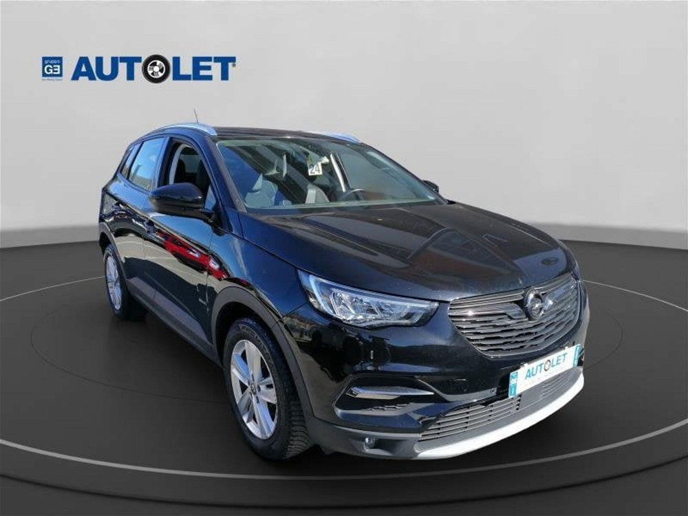 Opel Grandland X 1.5 diesel Ecotec Start&Stop 2020 del 2021 usata a Genova (3)