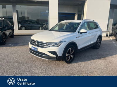 Volkswagen Tiguan 2.0 TDI 150 CV SCR DSG 4MOTION Elegance del 2020 usata a Arzignano