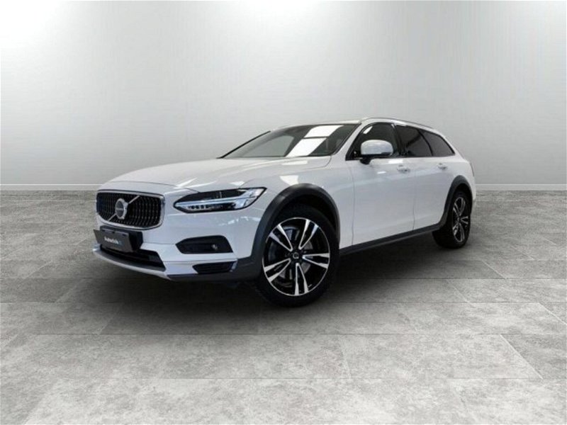 Volvo V90 Cross Country B4 (d) AWD Geartronic Business Pro  del 2021 usata a Modena