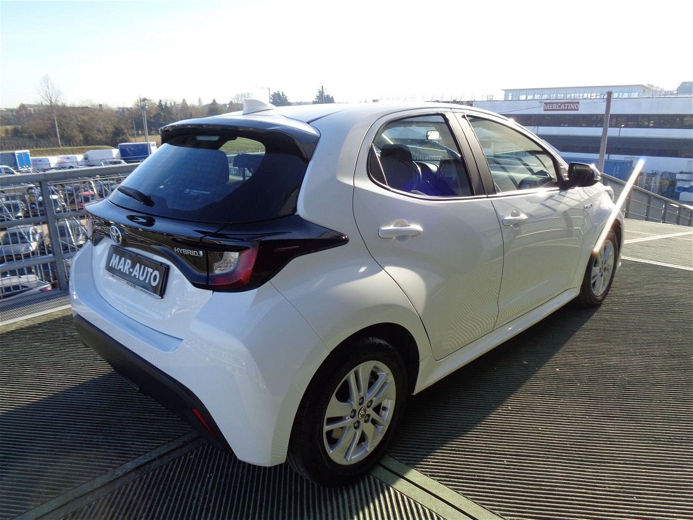 Toyota Yaris 1.5 Hybrid 5 porte Trend del 2021 usata a Castelfranco Veneto (3)