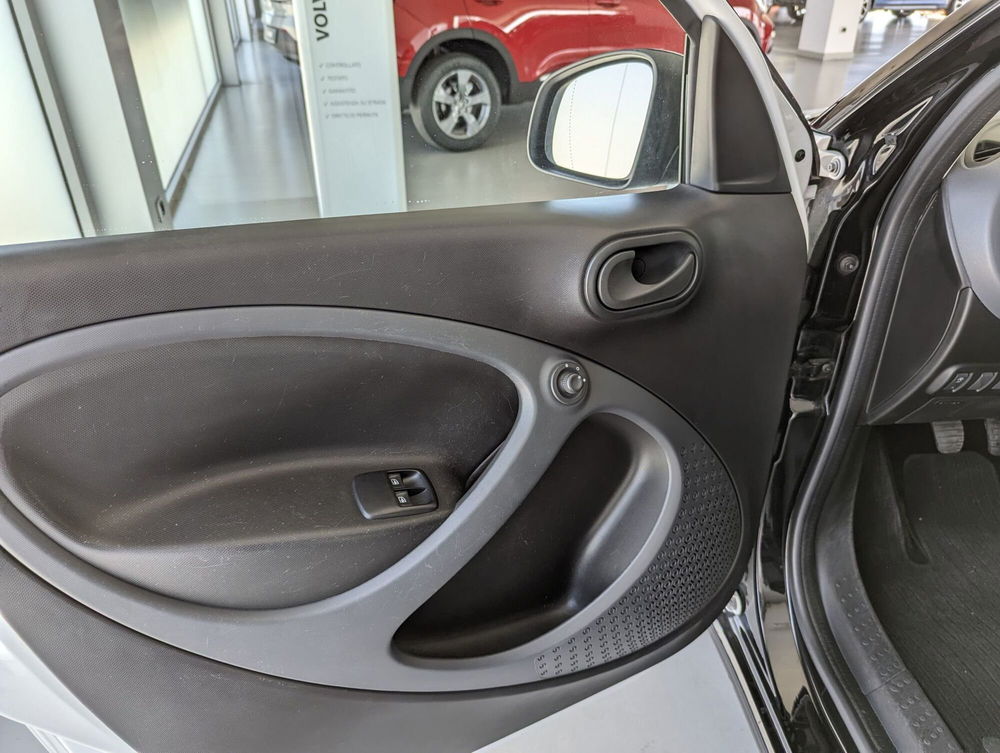 smart forfour usata a Pescara (11)