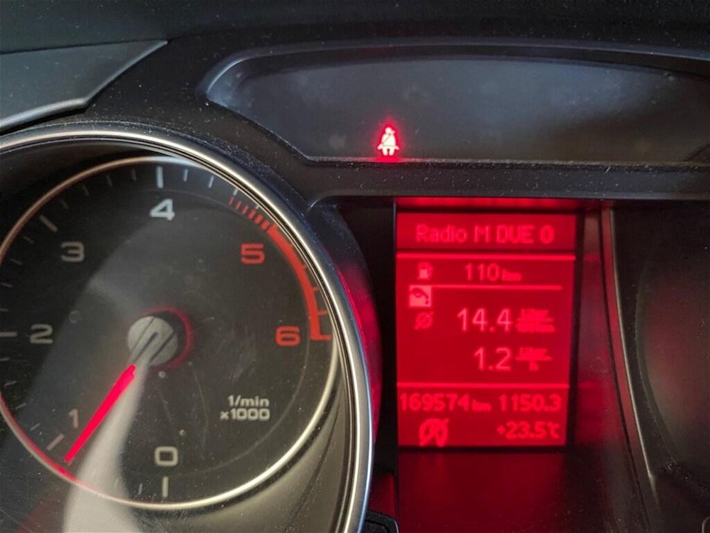 Audi A5 Cabrio 2.0 TDI F.AP. Ambiente del 2009 usata a Torino (5)