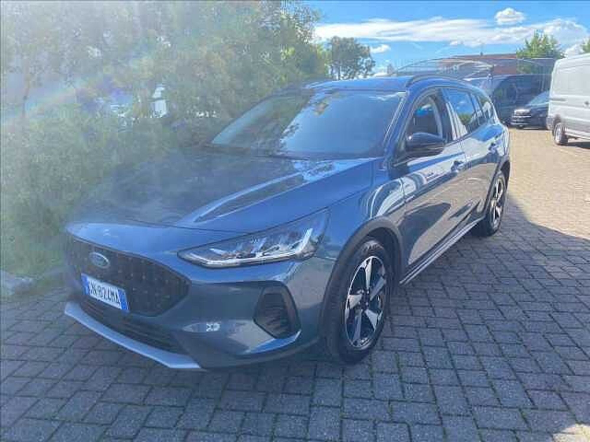 Ford Focus Station Wagon 1.0 EcoBoost 125 CV SW Active  del 2023 usata a Saronno