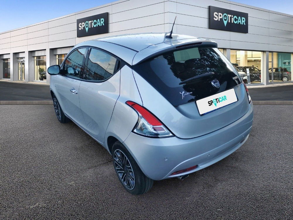 Lancia Ypsilon usata a Teramo (7)